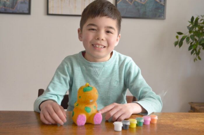 Svietiaci Dinosaurus na vymaľovanie + farbičky, štetec, Barney&Buddy - Image 3